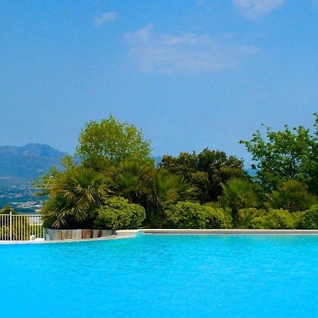 Studio Apartment - Domaine Du Golf Resort Roquebrune-sur Argens Luaran gambar