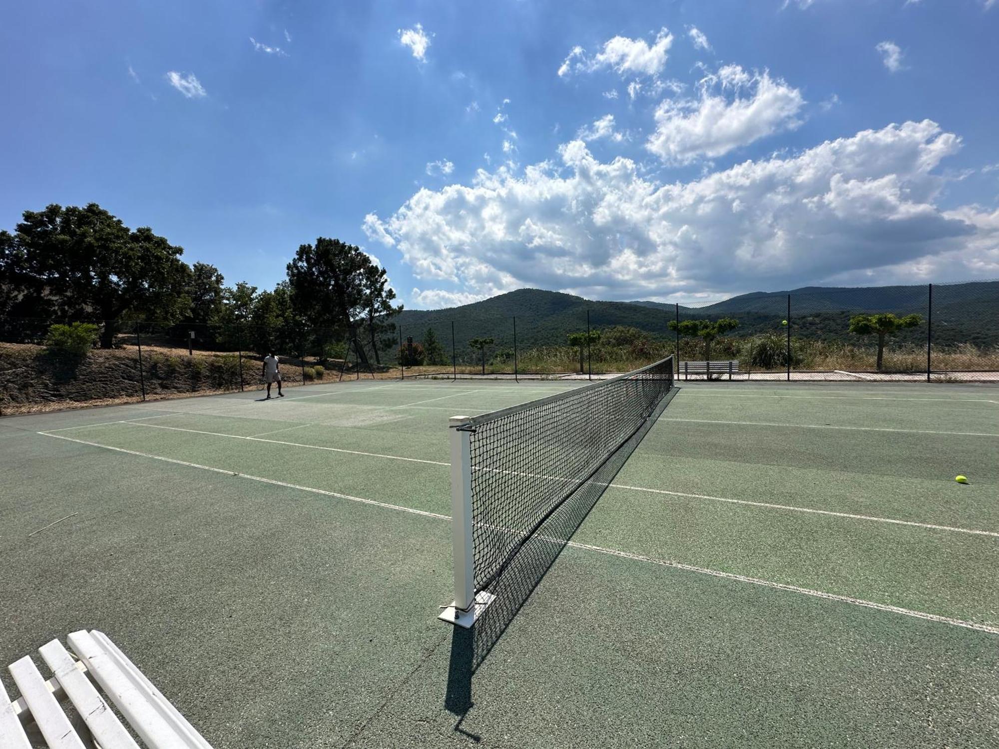 Studio Apartment - Domaine Du Golf Resort Roquebrune-sur Argens Luaran gambar